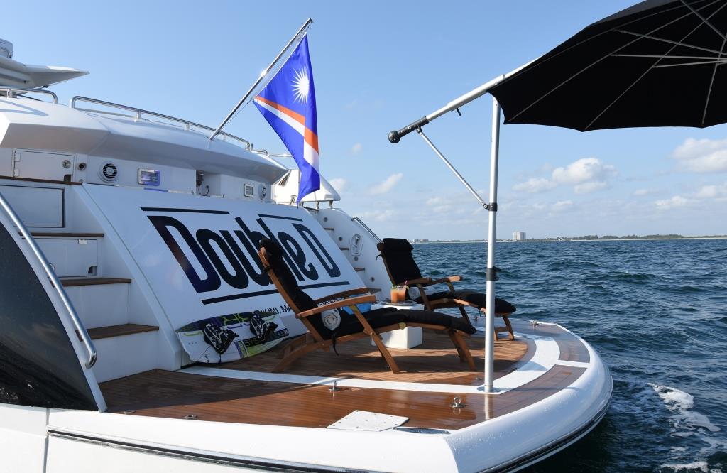 DOUBLE D - Swim platform.jpg