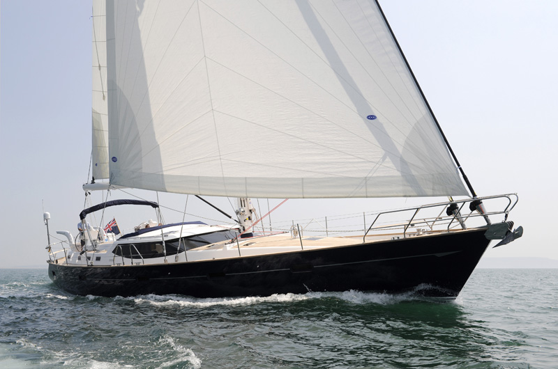 Discovery Yachts More Magic - Sailing 2.jpg