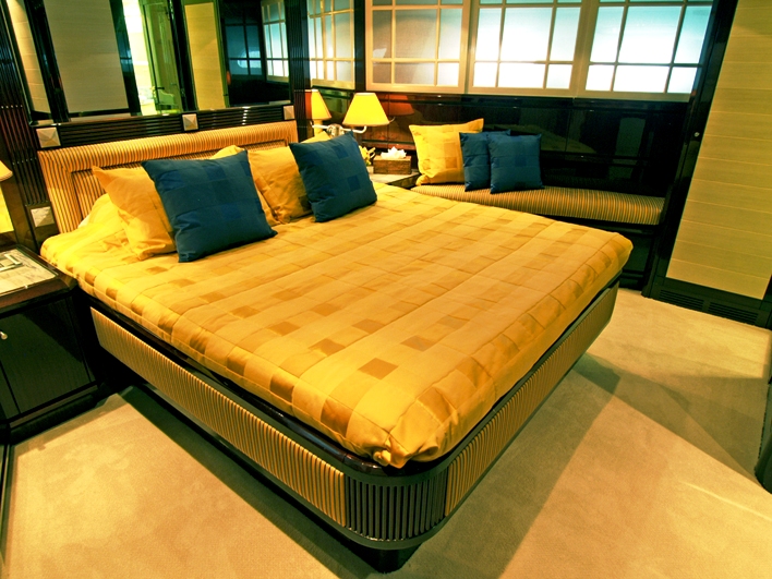 EQUILIBRIUM  VIP CAbin.jpg