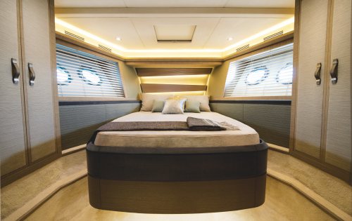 ESMERALDA OF LONDON -  VIP Cabin.jpg