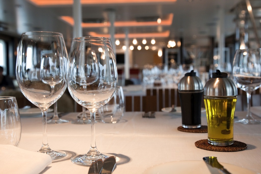 Explorer Yacht ATMOSPHERE -  Dining Detail.jpg
