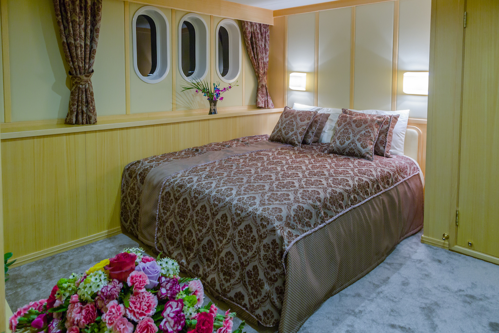 FANTOM - Master cabin.jpg
