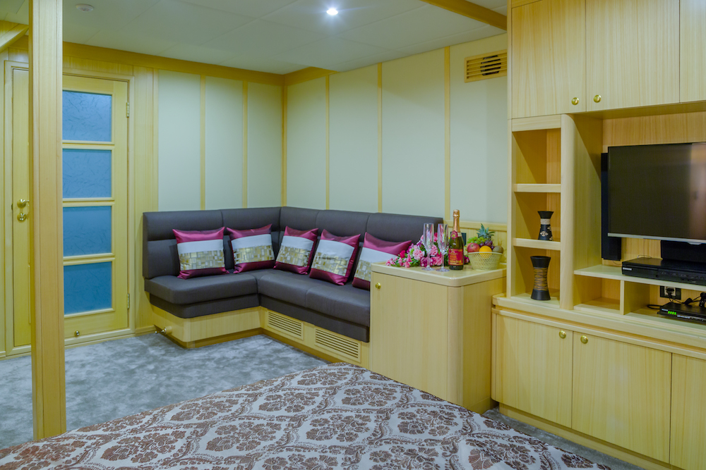 FANTOM - Master lounge.jpg