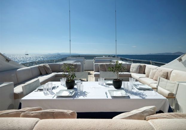 FELIGO sundeck 2.jpg