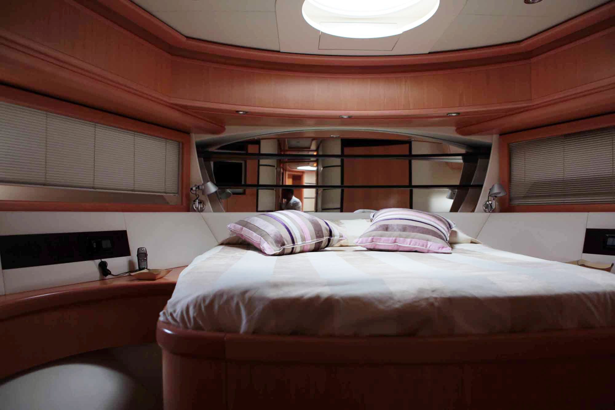 FIRE FLY -  Double Cabin.jpg