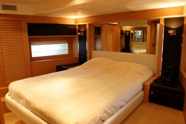 FRESCA -  VIP Cabin.jpg