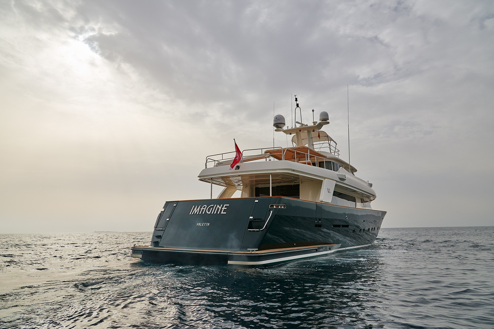 Ferretti Motor Yacht IMAGINE - Yacht.jpg