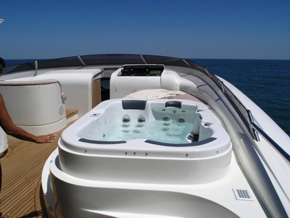 Firouzeh Deck Spa Pool.jpg