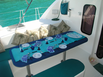Free Ingwe - Aft Deck Dining.jpg