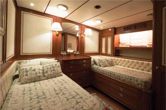 GALILEO G -  Twin Cabin.jpg