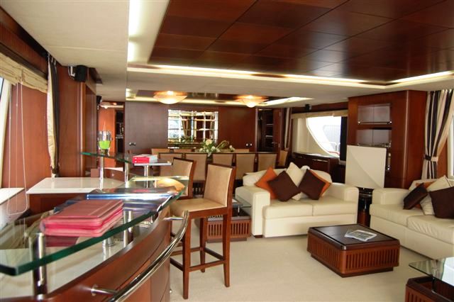 GIAOLALU - Main Saloon.jpg