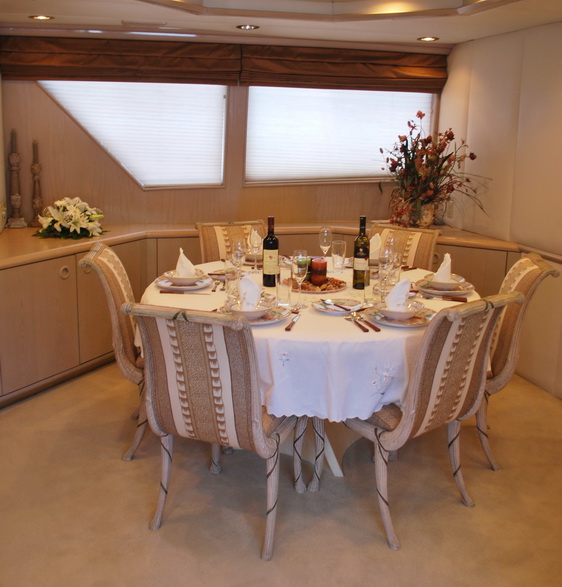 GILAINE O - Formal dining.jpg