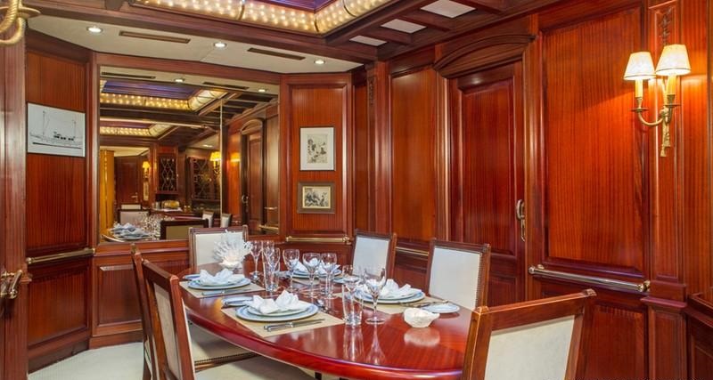 GLORIA Sailing yacht - Formal dining.jpg