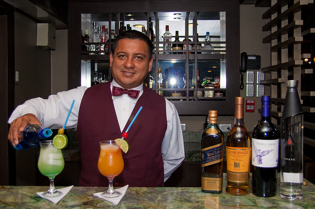 GRAND ODYSSEY - Bar services.jpeg
