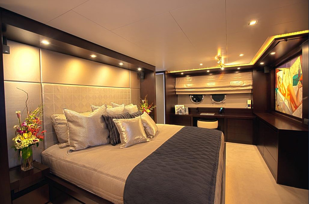 GRANDE - Master cabin.jpg