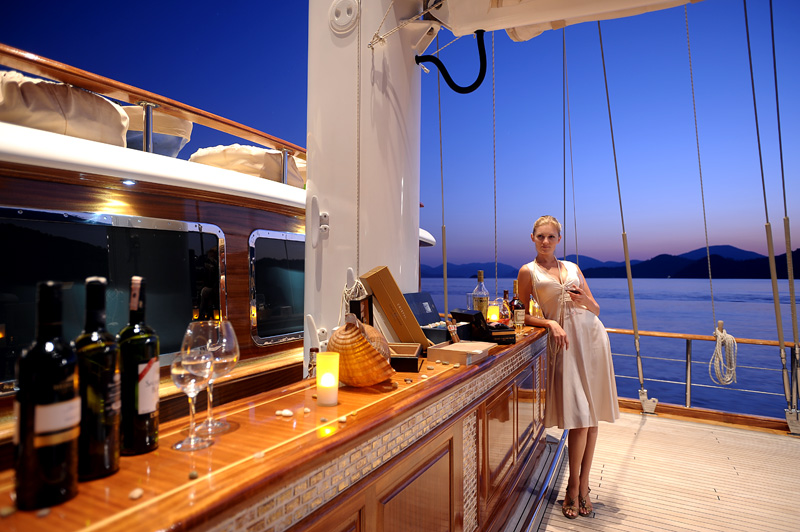 Gulet MARENOSTRUM - Bar.jpg