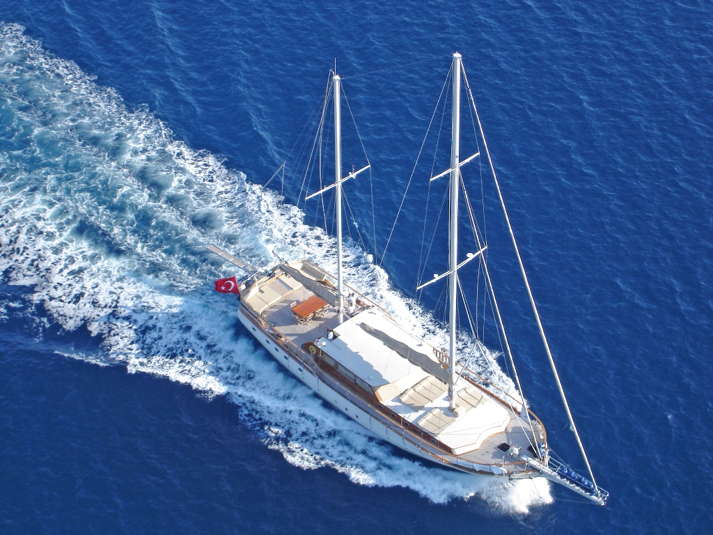 Gulet SCHATZ  -  Cruising.jpg
