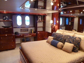 HAIL MARY master cabin.jpg