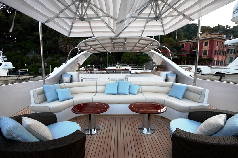 HARMONY III Sundeck lounge.jpg