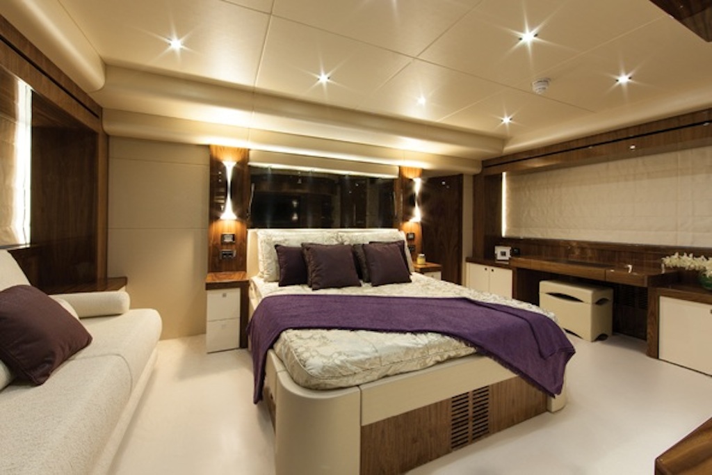 High Energy yacht - Master suite.jpg