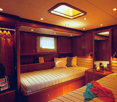 Highland Breeze twin cabin.jpg