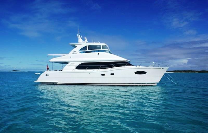 Horizon PC 60 SEA BOSS -  At Anchor.jpg
