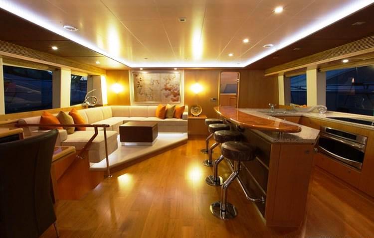 Horizon PC 60 SEA BOSS -  Salon.jpg