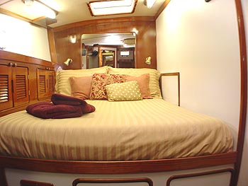 Irie - Double Guest Cabin.jpg