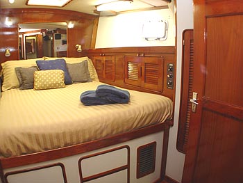 Irie - Guest Cabin.jpg
