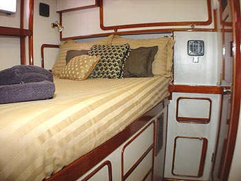 Irie - Guest double cabin.jpg