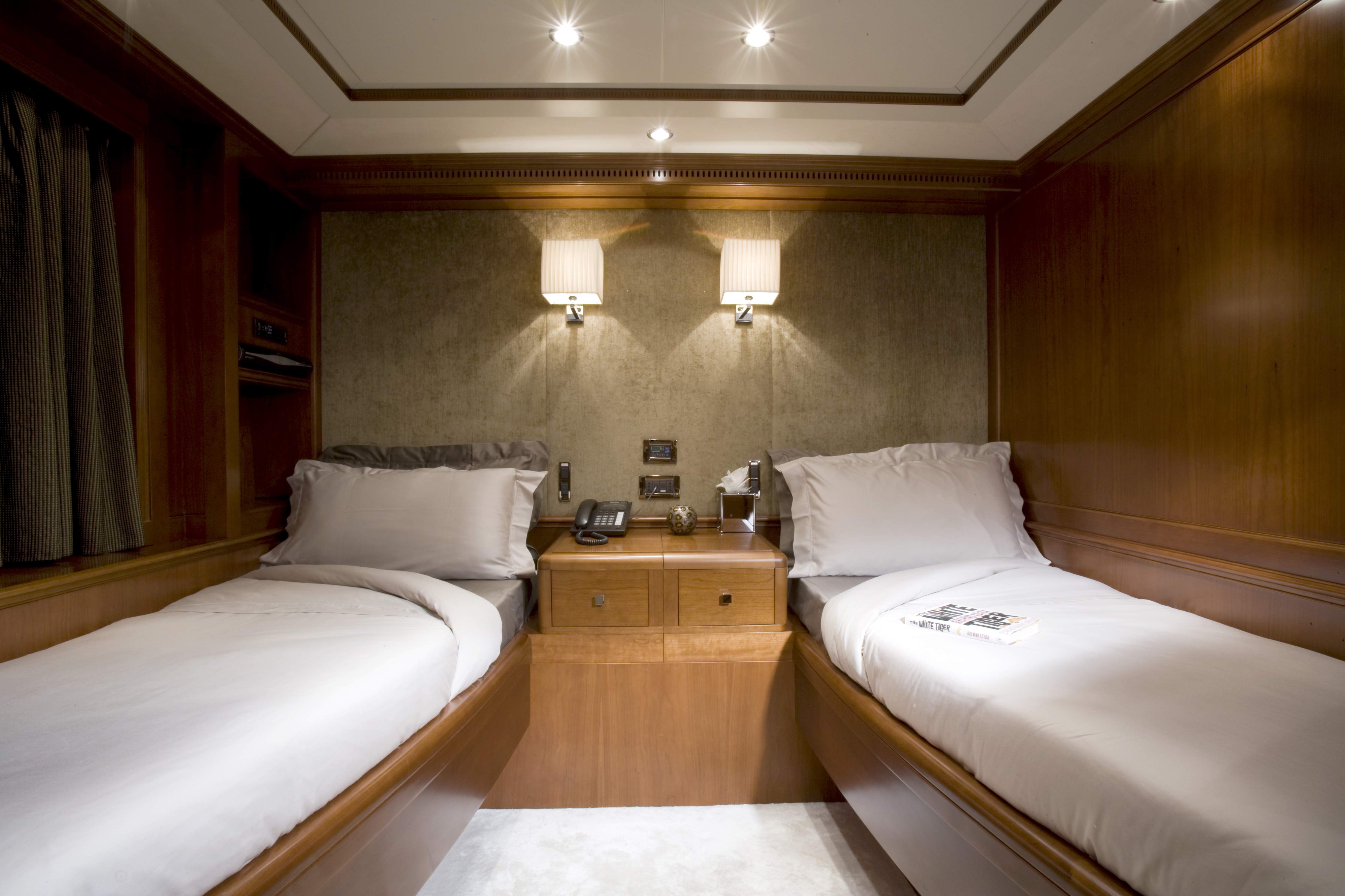 JAZZ - Twin cabin.jpg