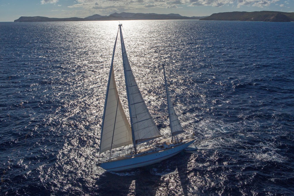 JUPITER Sailing yacht - Under sail.jpg