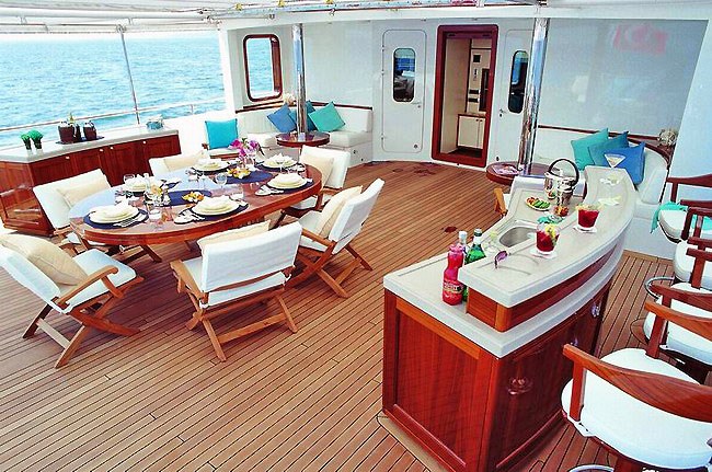 Jasmin -  Upper deck Aft.jpg