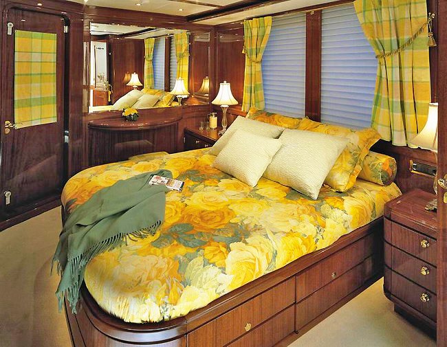 Jasmin -  VIP Port.jpg