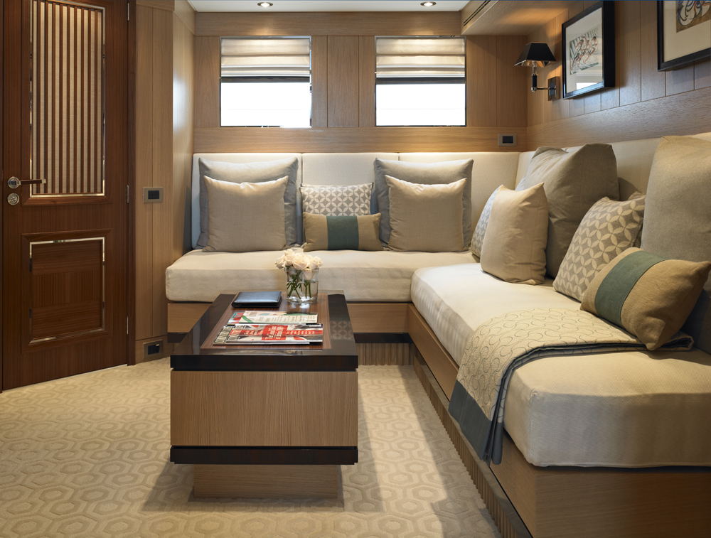 KATHLEEN ANNE - Convertible Cabin.jpg