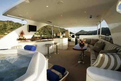 KATINA - Flybridge.jpg