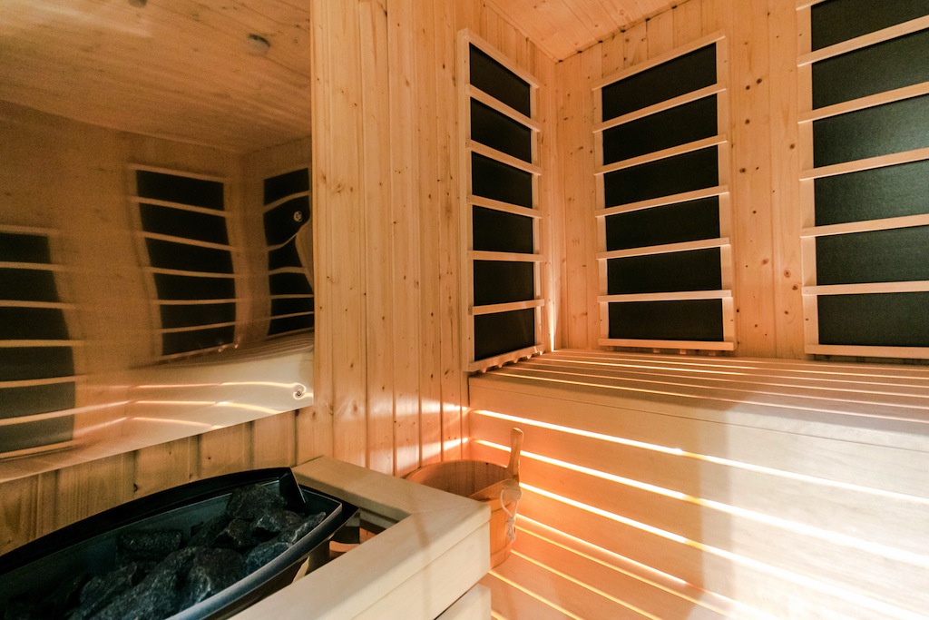 KATINA yacht - sauna.jpg