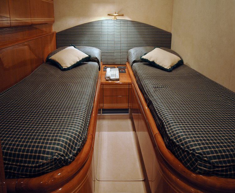 KENTAVROS II  -  Twin Cabin.jpg