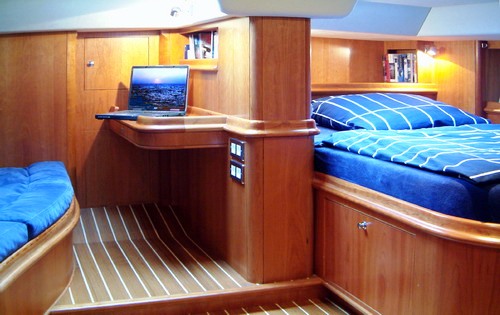 Katha Bani Double Cabin Aft.jpg