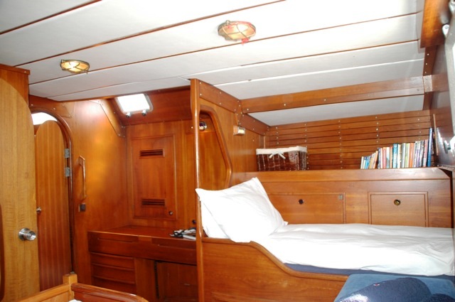 Kings Legend -  Guest Cabin.jpg