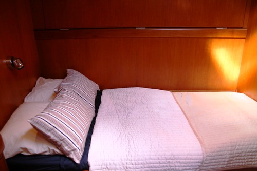 LA FORZA DEL DESTINO -  Guest Cabin 2.jpg