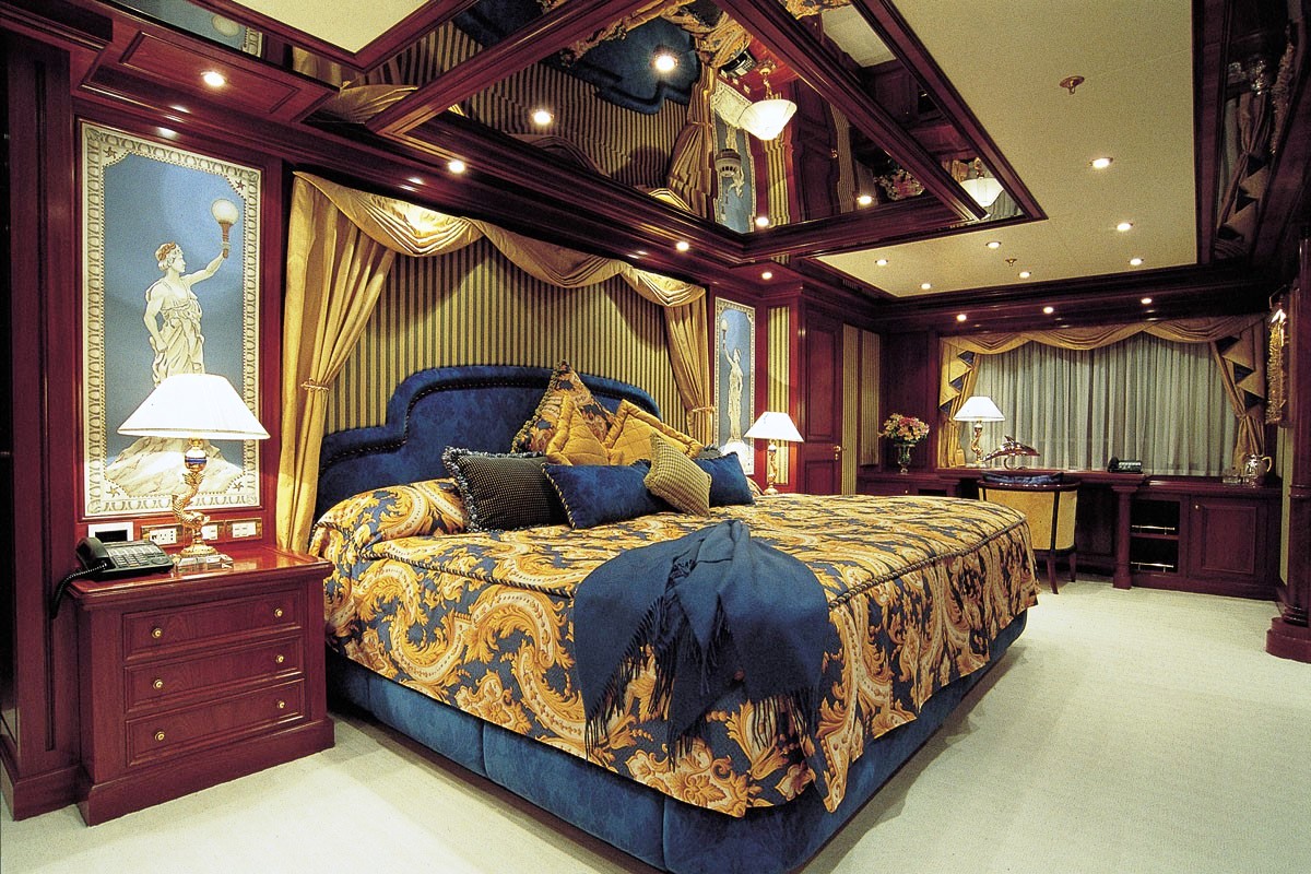 LADY ANN MAGEE  Master Cabin.jpg