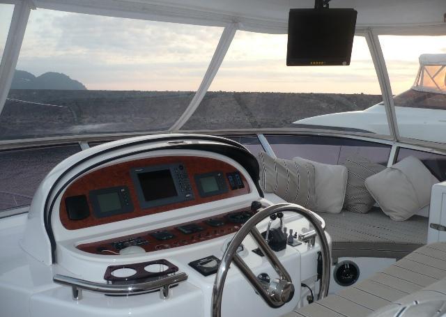 LADY MARGARET -  Cockpit.jpg