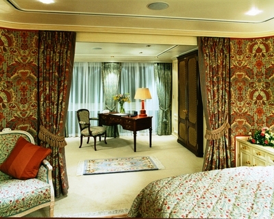 LEANDER - Guest Suite.jpg