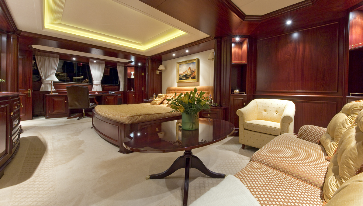 LEGEND - Master Cabin 3.jpg