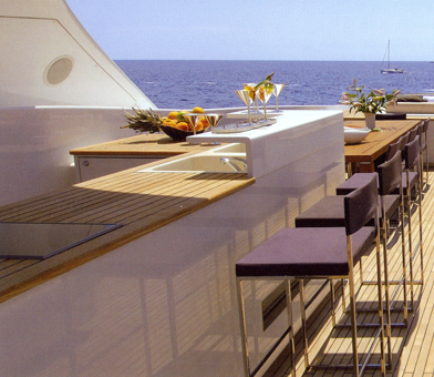 LIFESTYLE - Top Deck2.jpg