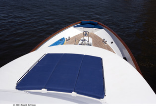 LOOSE ENDS Bow sunpads.jpg