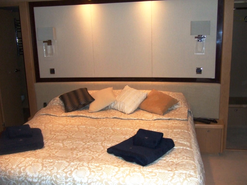 Lady Beatrice -  Master Cabin.jpg