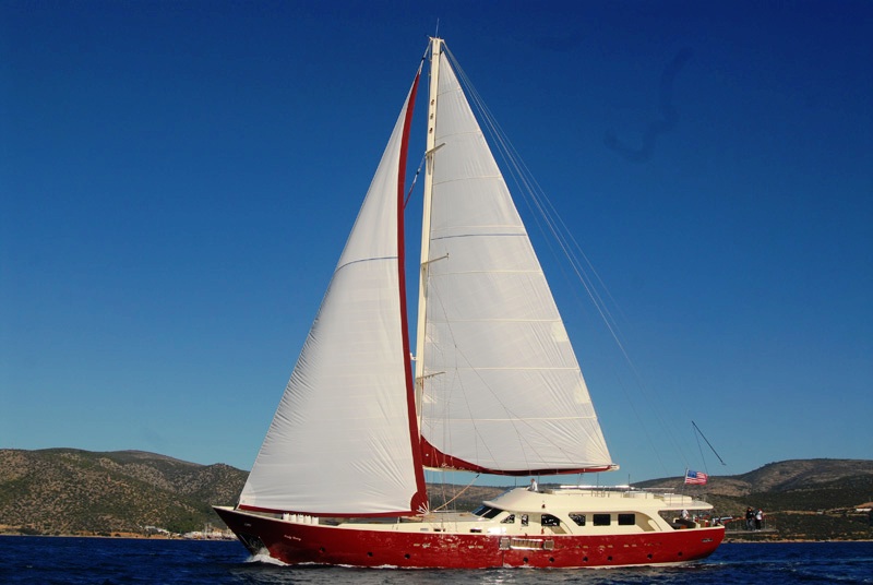 Lady Deisy -  Sailing.jpg