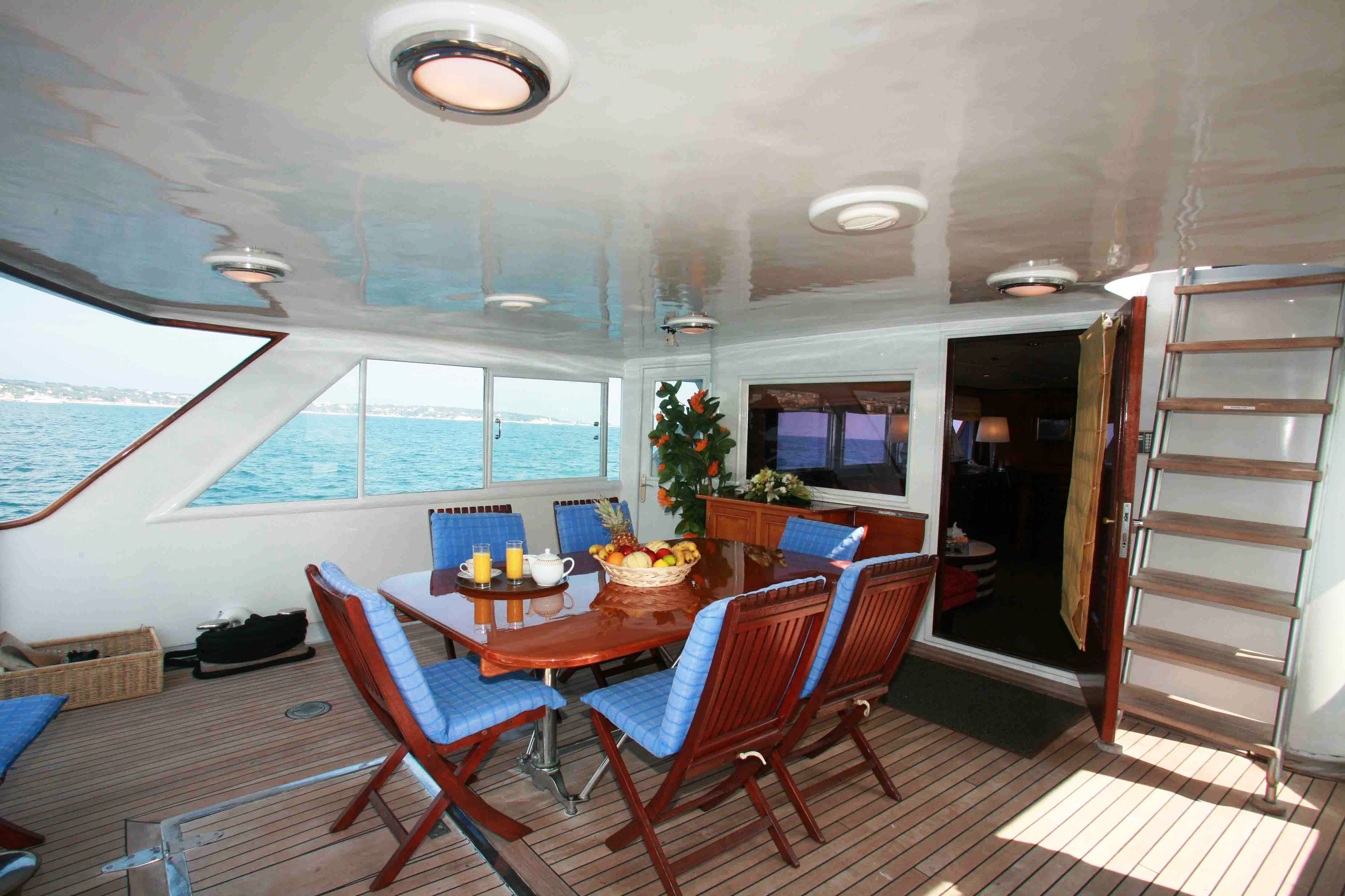 Lady Roxanne -  Aft Deck.jpg